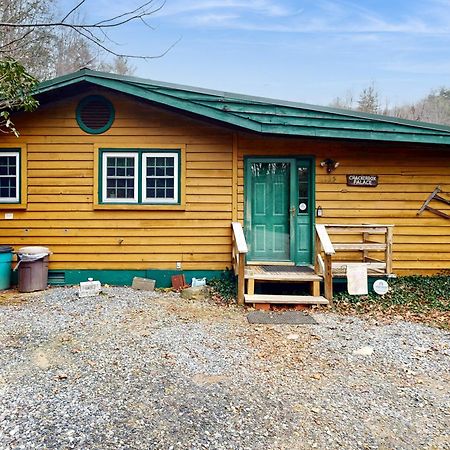 1 Bed 1 Bath Vacation Home In Sylva Zewnętrze zdjęcie