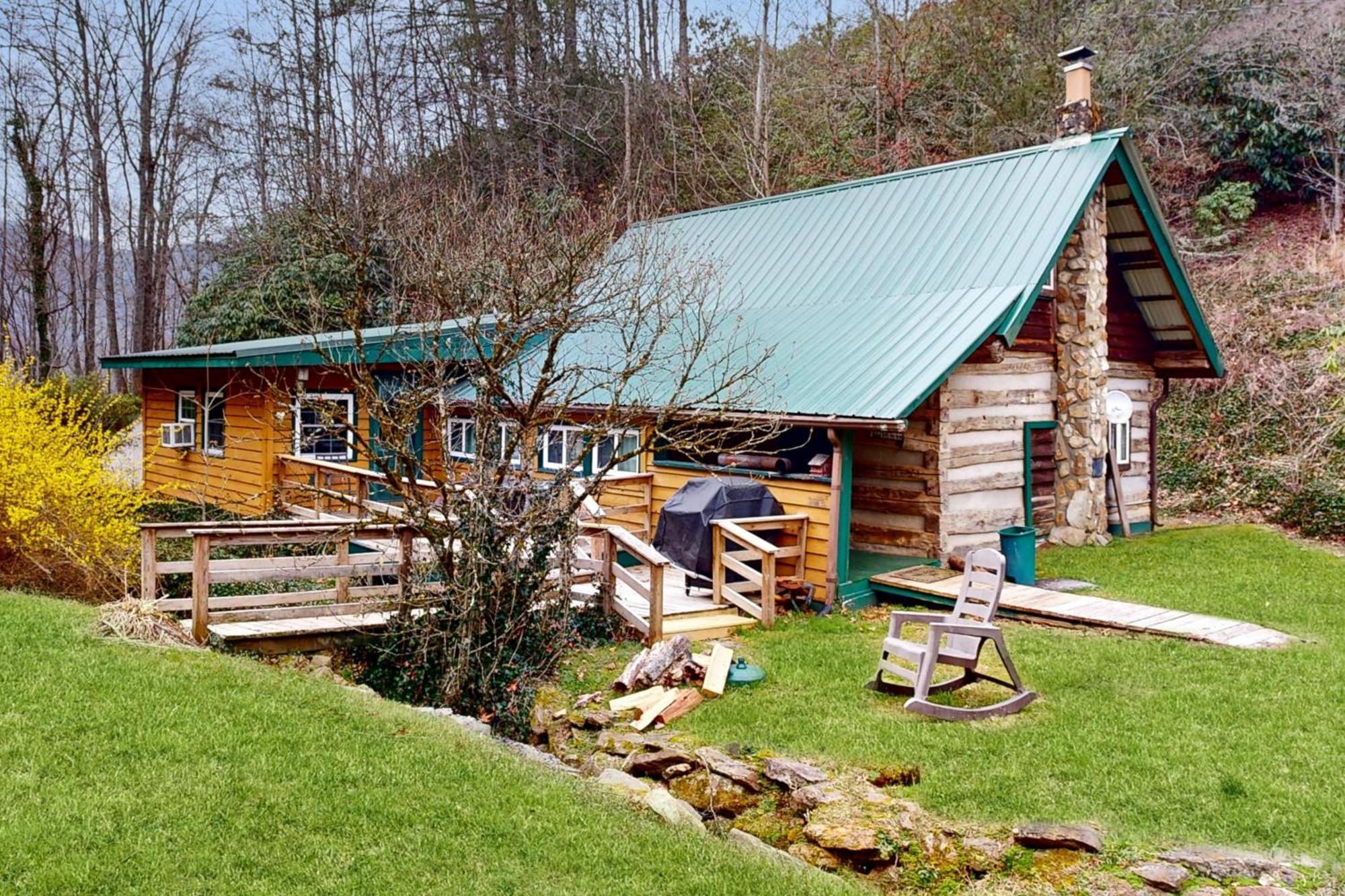 1 Bed 1 Bath Vacation Home In Sylva Zewnętrze zdjęcie