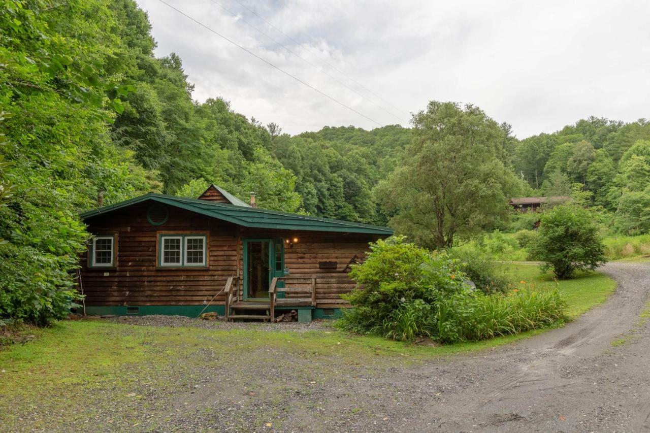 1 Bed 1 Bath Vacation Home In Sylva Zewnętrze zdjęcie